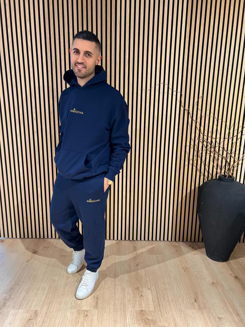 Jogginghose Chill - "Samuel & Hannah"