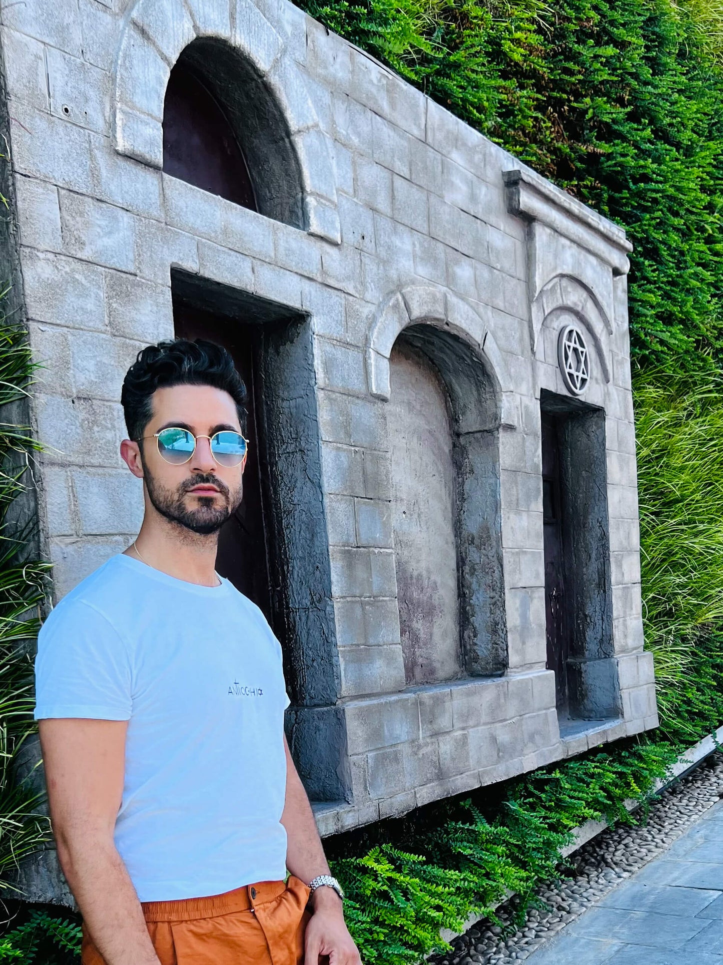 100% "CHARITY" T-Shirt